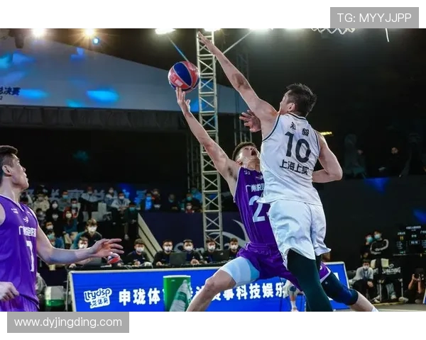 上海篮球队的现状揭秘与未来展望篮球迷不可错过的精彩分析