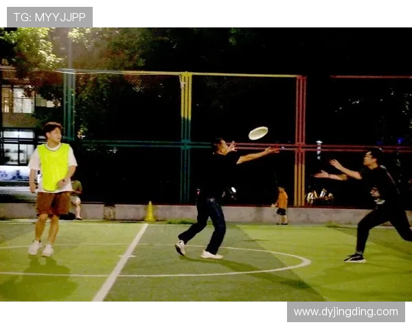 上海飞盘队在极限运动会中的耐力表现全面分析与点评 上海飞盘队在极限运动会中的耐力表现全面分析与点评