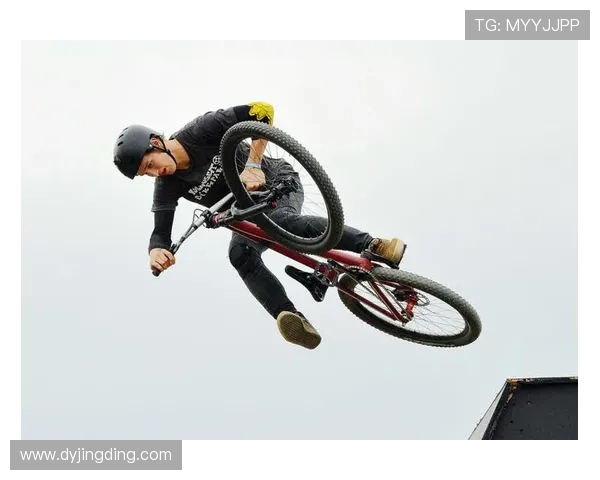 南京与成都极限运动队耐力对决赛后分析与反思