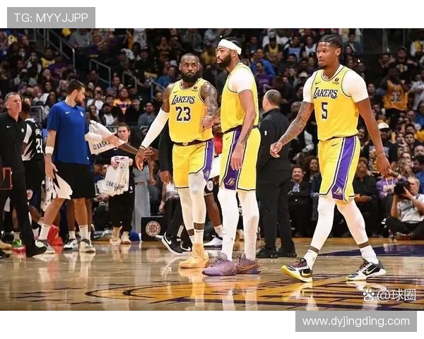 08赛季热火与湖人巅峰对决回顾：传奇之战的荣耀与遗憾