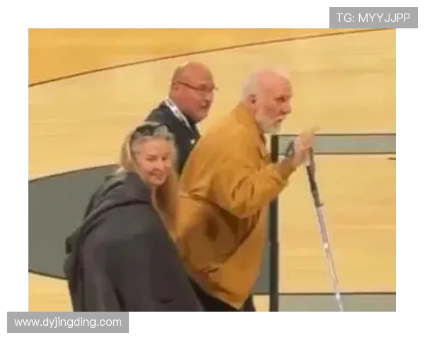 马刺球队摆烂策略加剧波波维奇因轮休主力遭联盟罚款