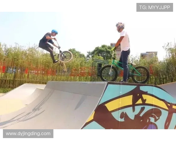 杭州极限运动队以98分领跑世界街舞大赛积分榜展现卓越实力