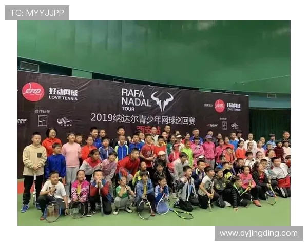 深圳网球队战术解析：聚焦网球竞技中的策略与团队协作